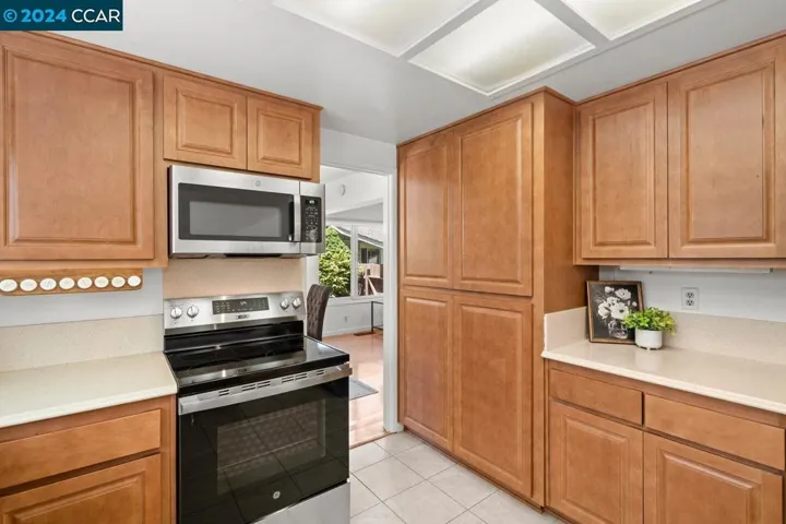 2209 Kenton Ct, Walnut Creek, California 94596