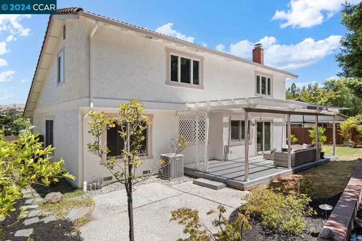 2209 Kenton Ct, Walnut Creek, California 94596