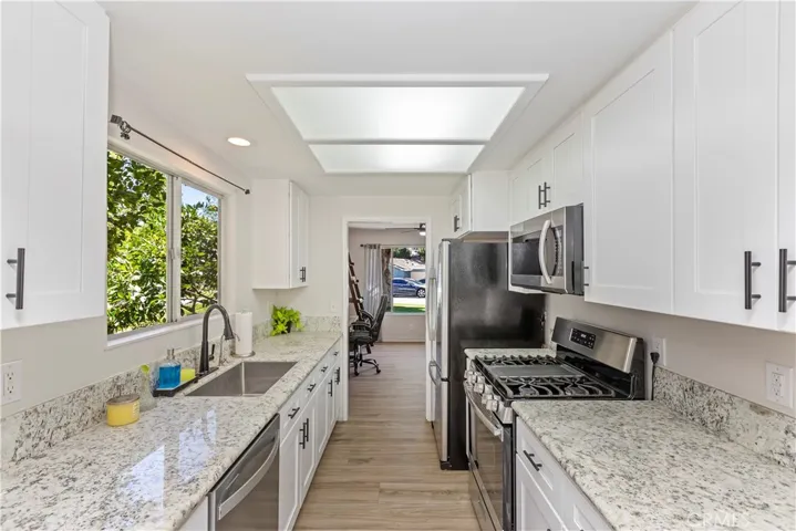 28420 Princessa Circle, Murrieta, California 92563