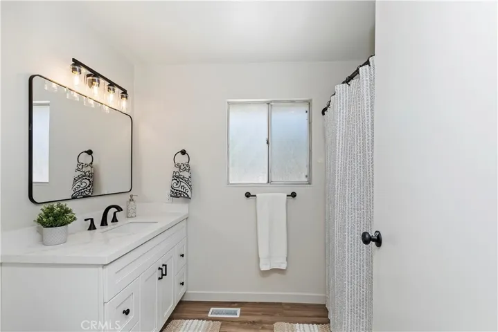 28420 Princessa Circle, Murrieta, California 92563