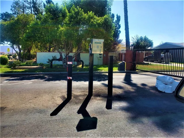 21621 Sandia Road 50, Apple Valley, California 92308