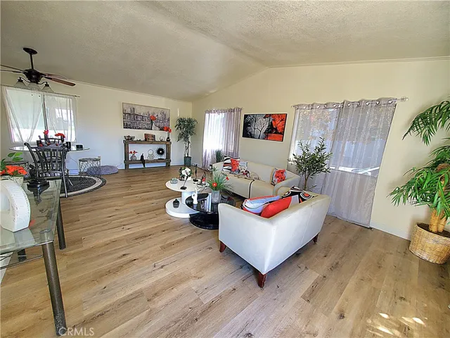 21621 Sandia Road 50, Apple Valley, California 92308