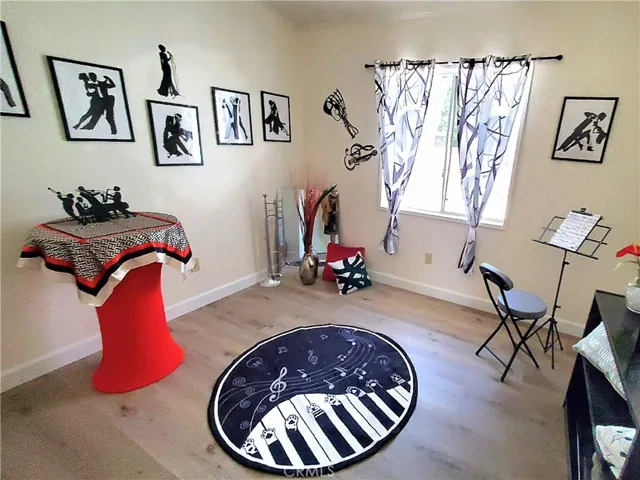 21621 Sandia Road 50, Apple Valley, California 92308