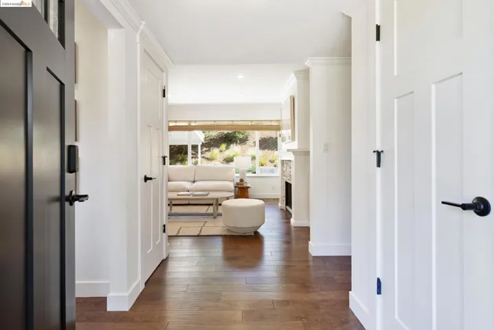 348 Shire Oaks Ct, Lafayette, California 94549