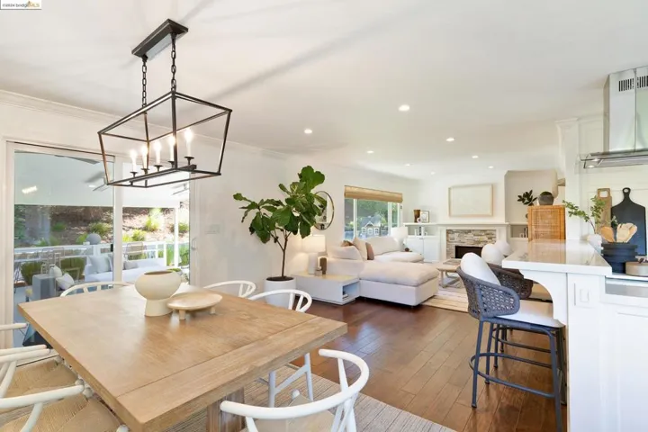 348 Shire Oaks Ct, Lafayette, California 94549