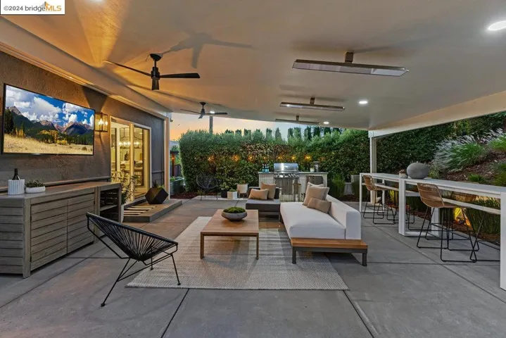 348 Shire Oaks Ct, Lafayette, California 94549
