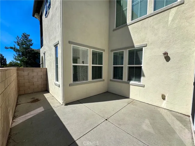 31871 Domenoe Way, Temecula, California 92592