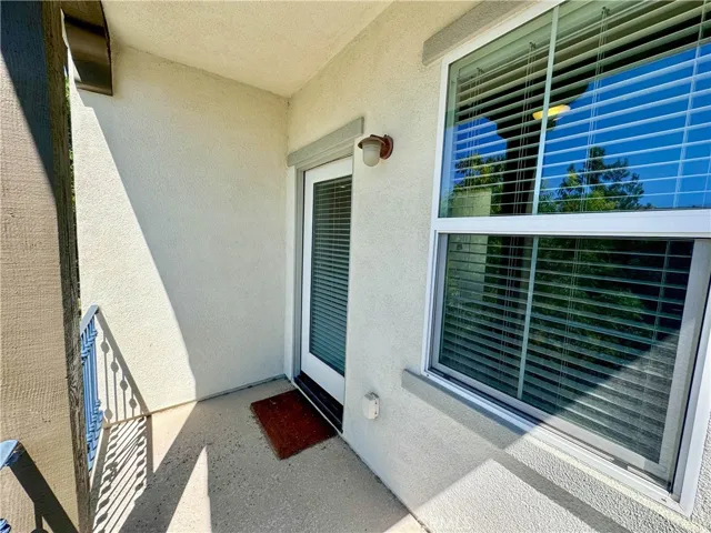 31871 Domenoe Way, Temecula, California 92592