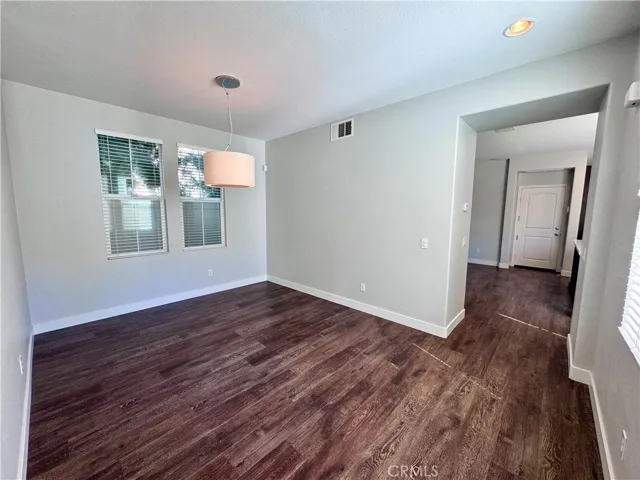 31871 Domenoe Way, Temecula, California 92592