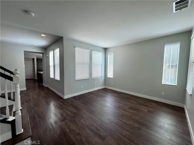 31871 Domenoe Way, Temecula, California 92592