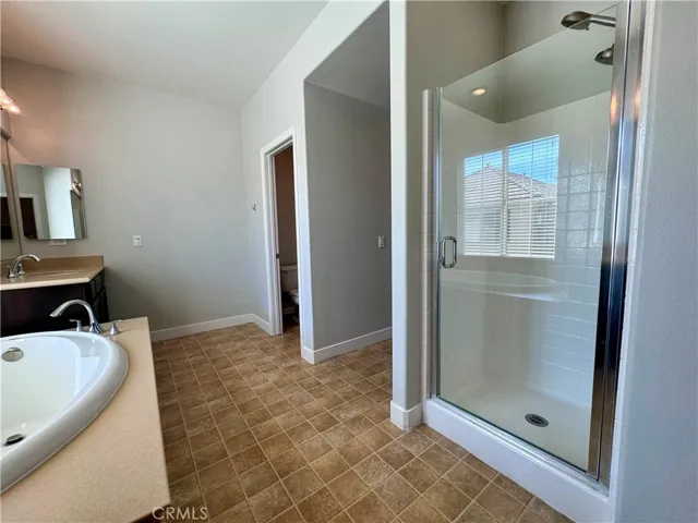 31871 Domenoe Way, Temecula, California 92592