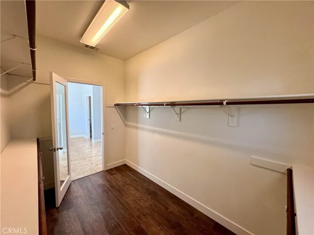31871 Domenoe Way, Temecula, California 92592