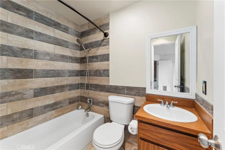 3701 W Savanna Street, Anaheim, California 92804