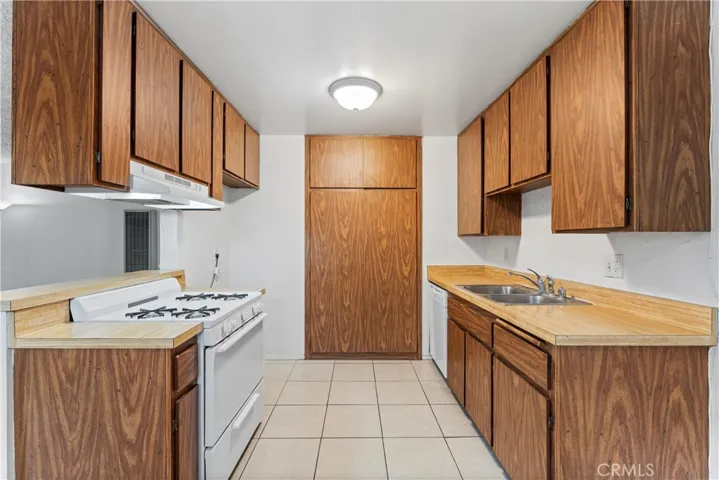 3701 W Savanna Street, Anaheim, California 92804