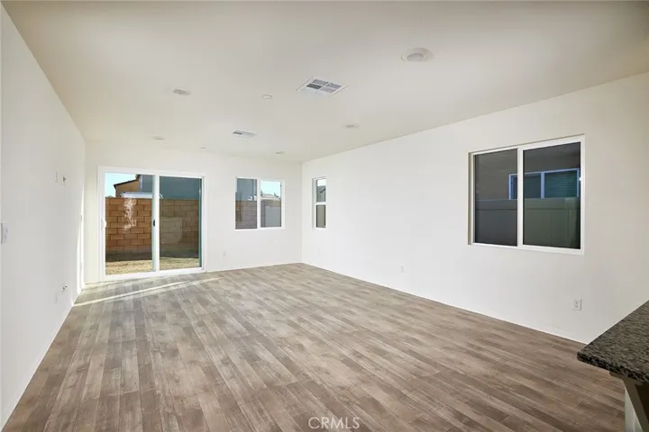 28827 Camaro Drive, Winchester, California 92596