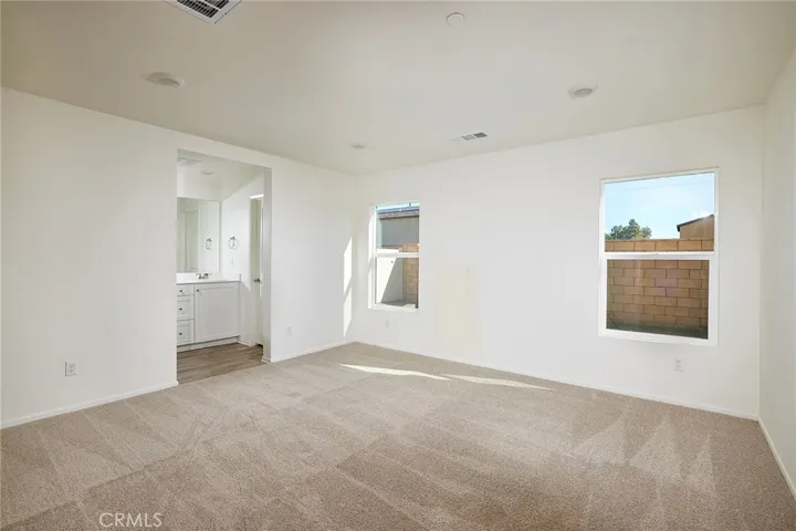28827 Camaro Drive, Winchester, California 92596