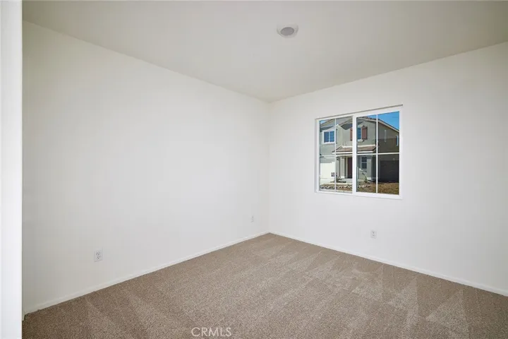 28827 Camaro Drive, Winchester, California 92596