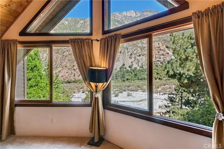 39444 Canyon Drive, Forest Falls, California 92339