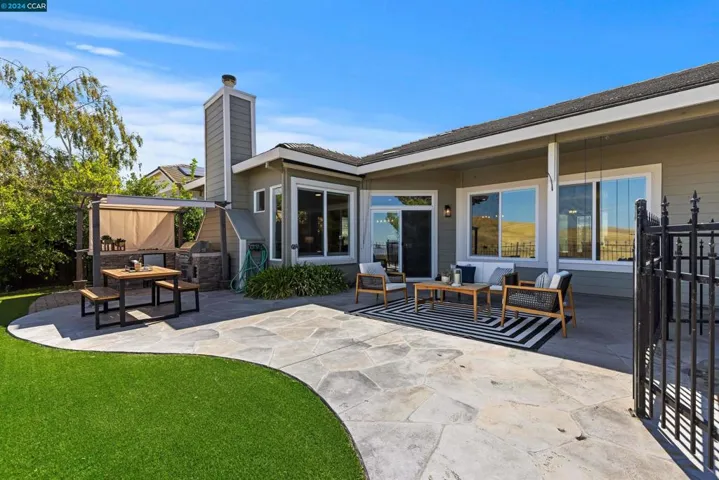 8020 Kelok Way, Clayton, California 94517