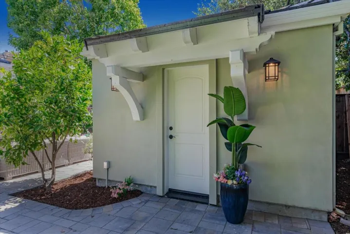 detached ADU about 120 sf