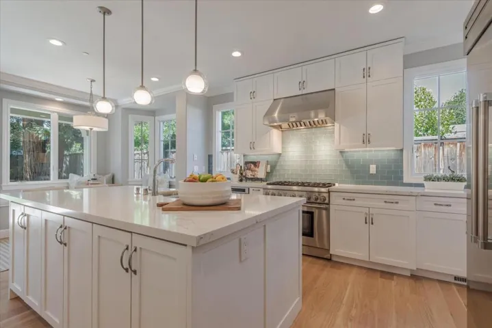 3224 Emerson Street, Palo Alto, California 94306