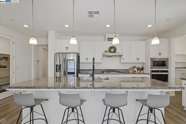 1630 Veteran St, Manteca, California 95337