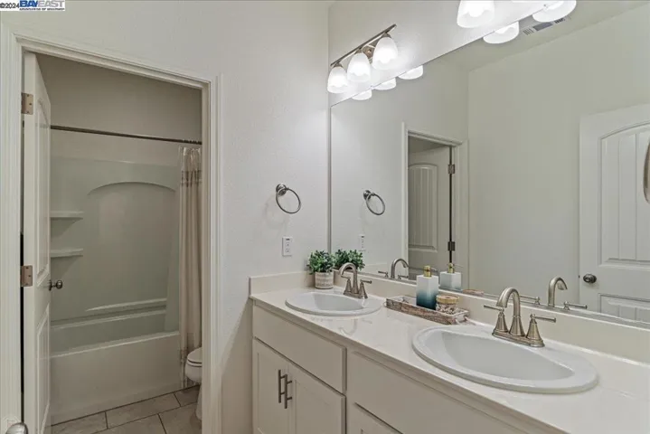 1630 Veteran St, Manteca, California 95337