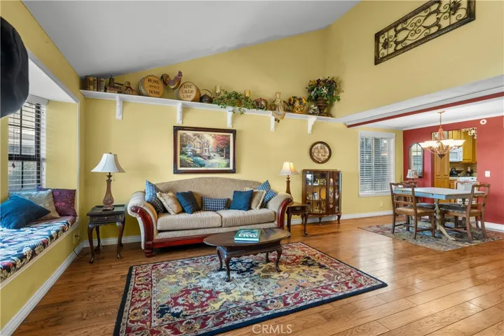 21652 Masterson Court, Saugus, California 91350