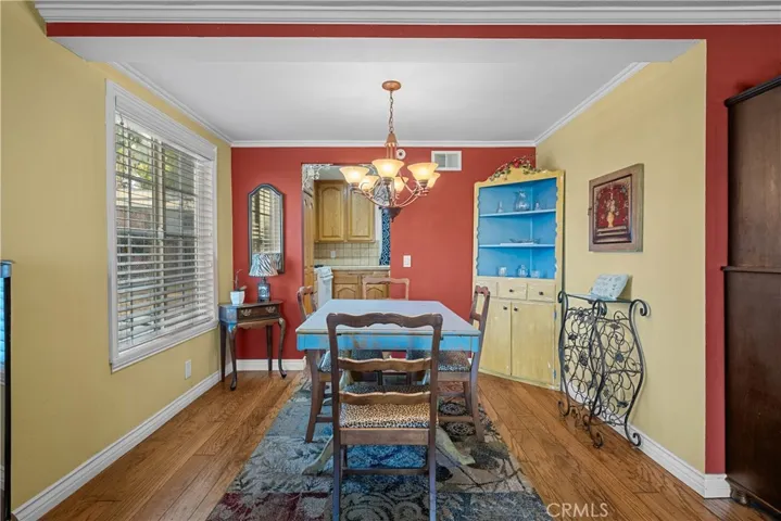 21652 Masterson Court, Saugus, California 91350
