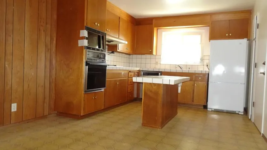 2913 Warm Springs Drive, San Jose, California 95127