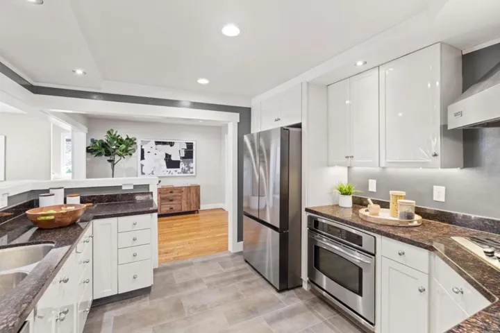 1426 Walnut Drive, Campbell, California 95008