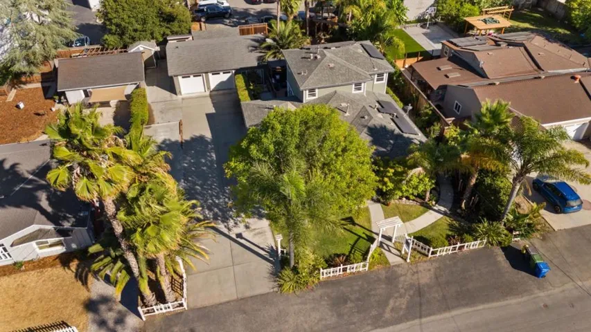 1426 Walnut Drive, Campbell, California 95008