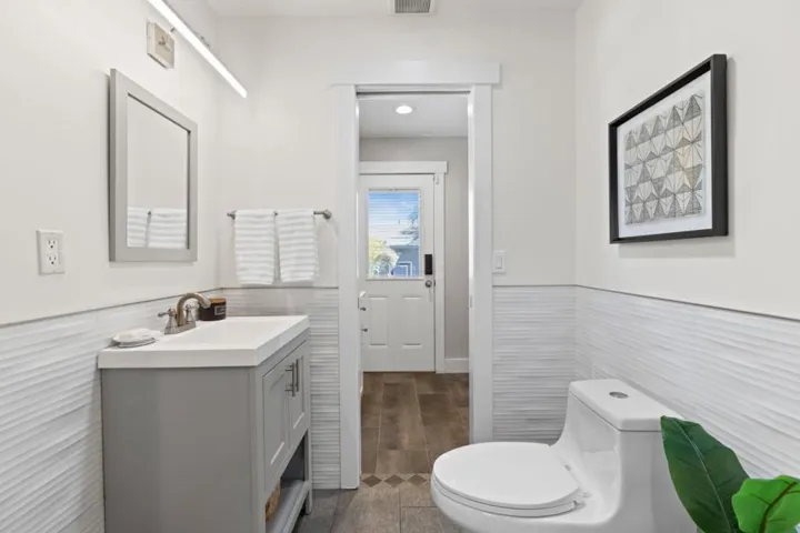 1426 Walnut Drive, Campbell, California 95008