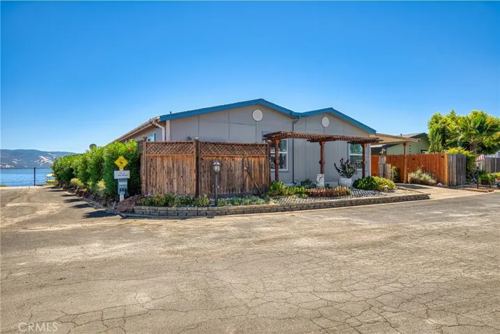 5830 Robin Hill Drive 11, Lakeport, California 95453