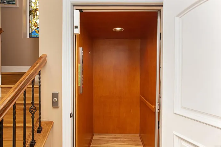 Elevator