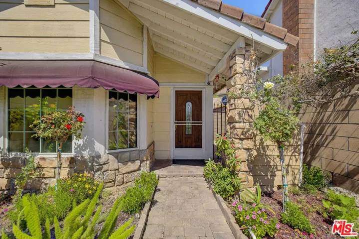 284 S Larkwood Street, Anaheim, California 92808
