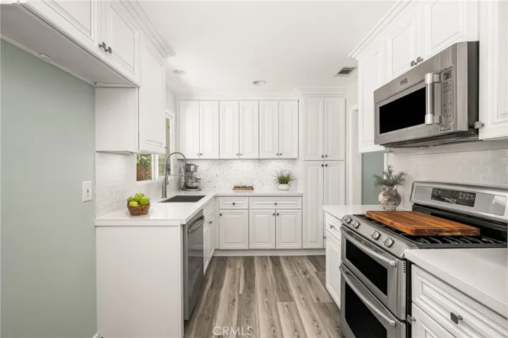 173 Aldama Avenue, Pomona, California 91767