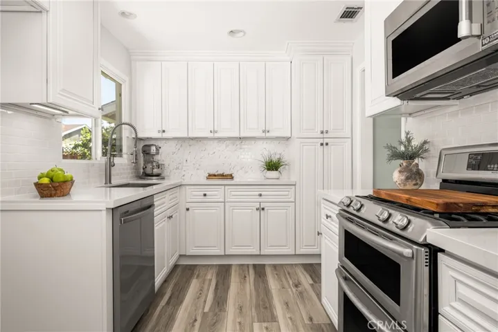 173 Aldama Avenue, Pomona, California 91767