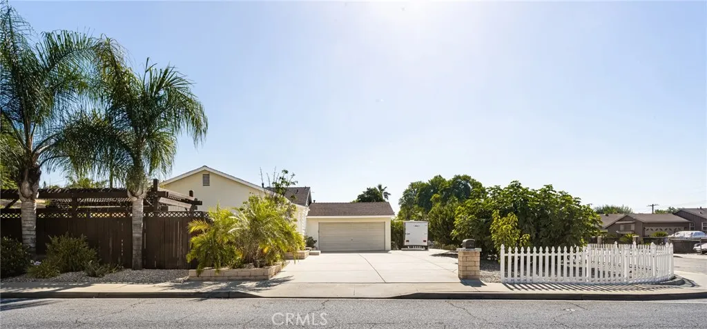 173 Aldama Avenue, Pomona, California 91767