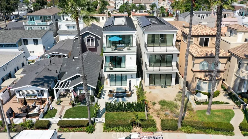 413 6th Street, Huntington Beach, California 92648