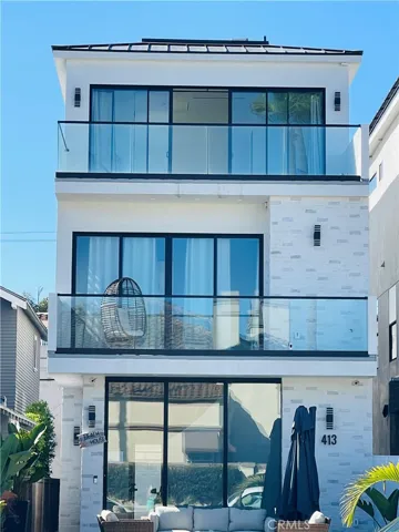 413 6th Street, Huntington Beach, California 92648