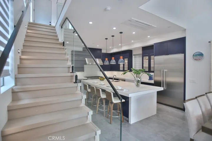 413 6th Street, Huntington Beach, California 92648