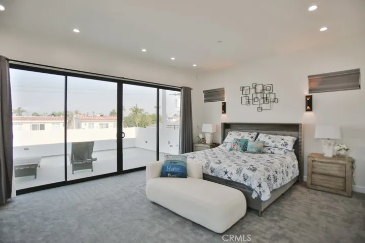 413 6th Street, Huntington Beach, California 92648
