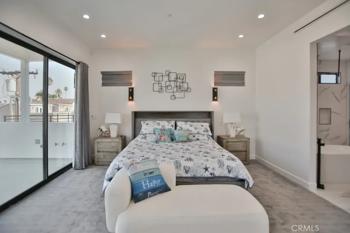 413 6th Street, Huntington Beach, California 92648