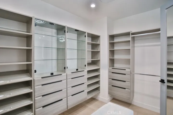 413 6th Street, Huntington Beach, California 92648