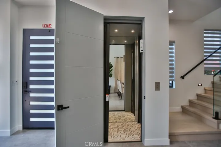 Elevator