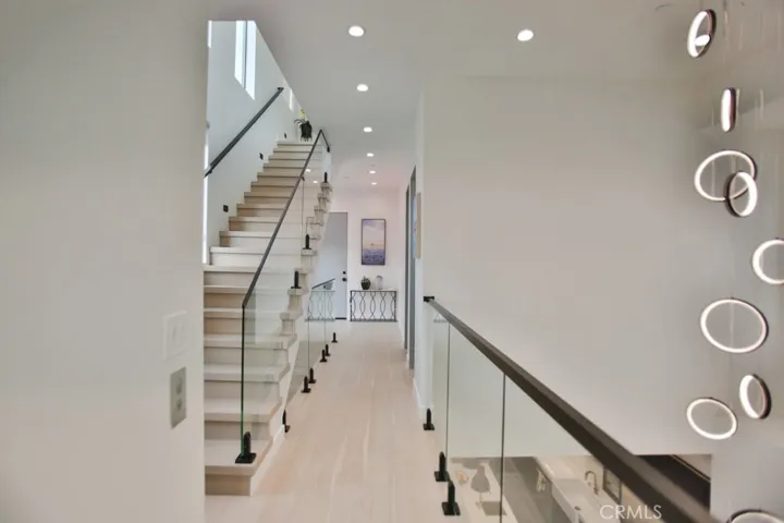 413 6th Street, Huntington Beach, California 92648