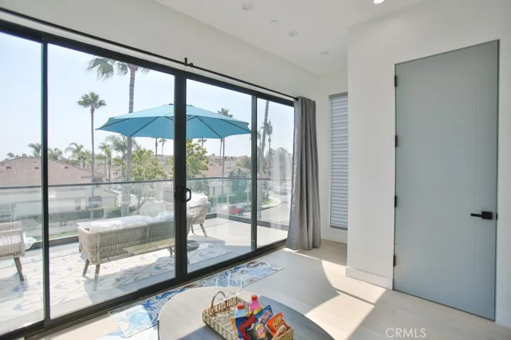 413 6th Street, Huntington Beach, California 92648