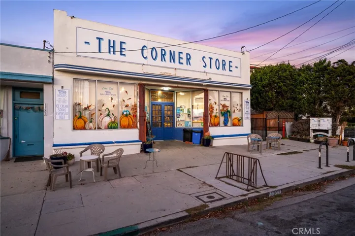 1118 W 37th Street, San Pedro, California 90731