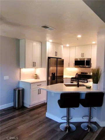 2604 Avenida Del 202, Corona, California 92882